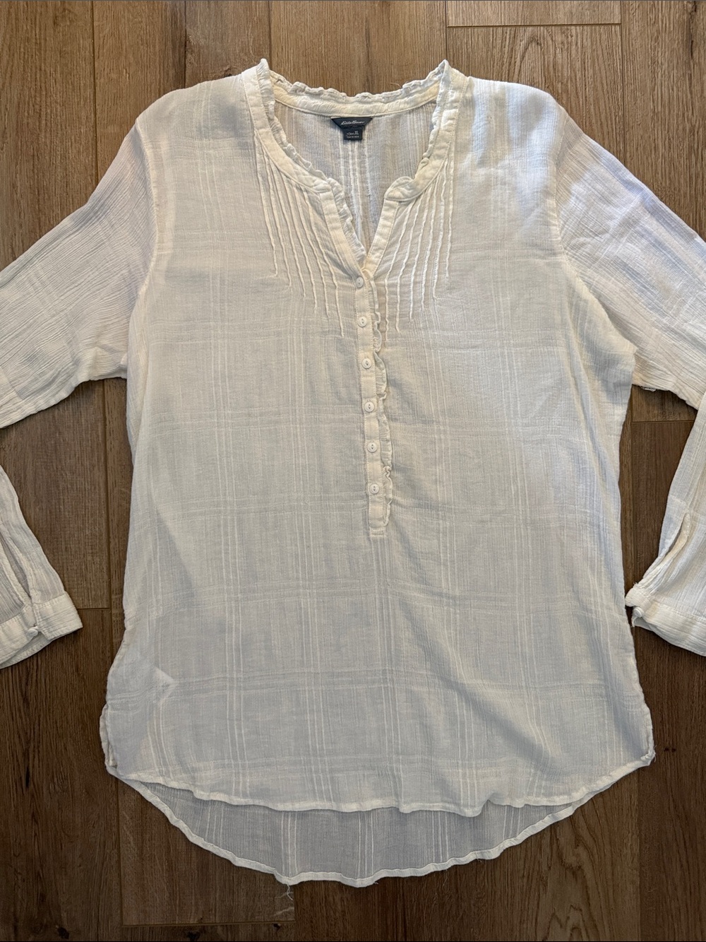 Eddie Bauer Cream Gauze Button-Front Tunic Blouse with Subtle Plaid Design
